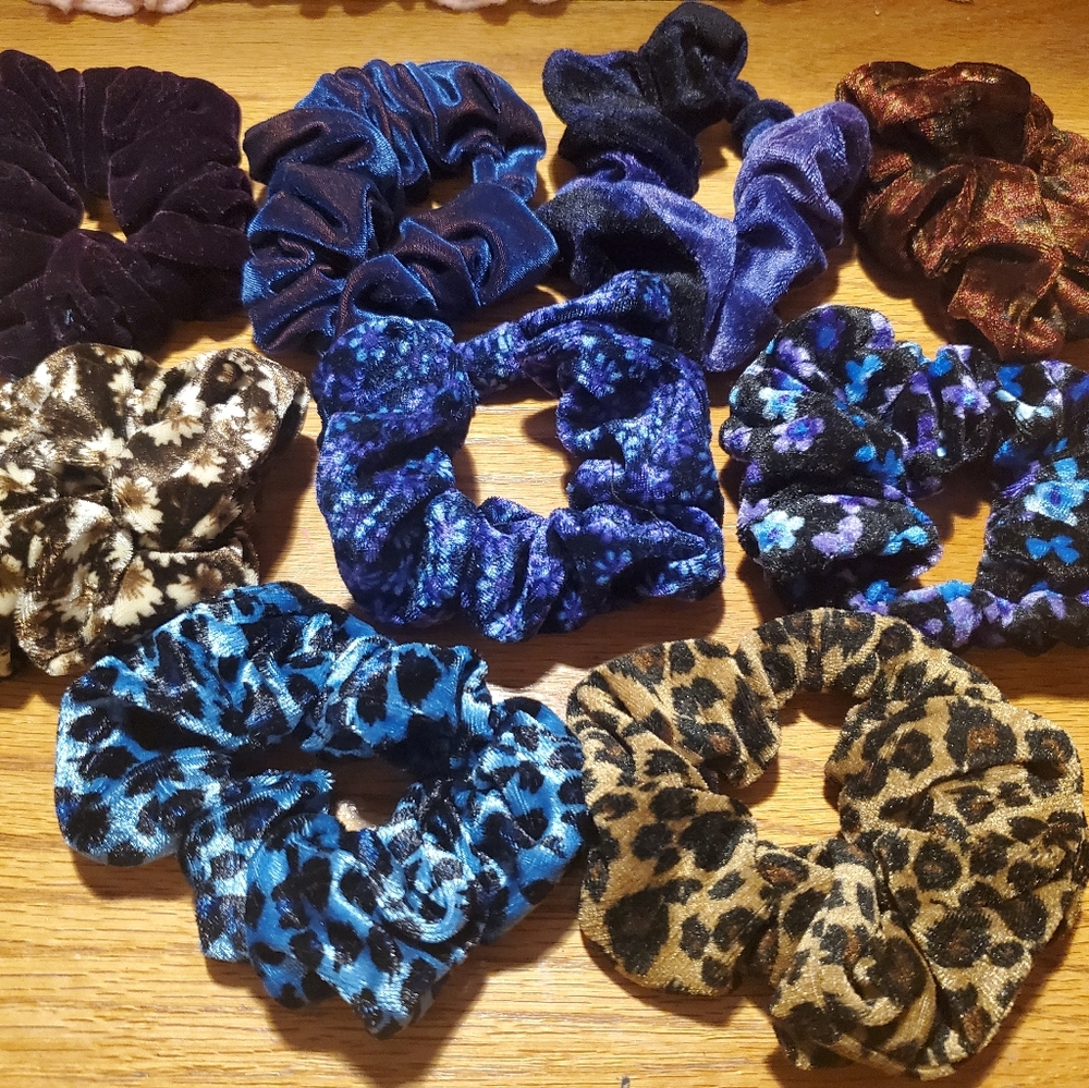 9 Velvet Hair Scrunchies